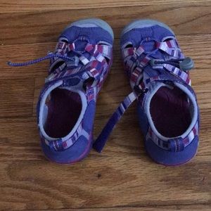 Girls Keen sandals. EUC Size 12 (Little kids)